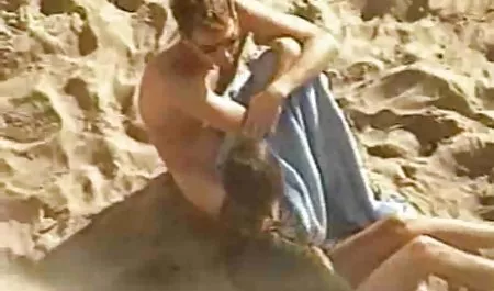 Tysen Rich nahm einen Schwanz in den gratis alte frauen pornos Mund und bekam Sperma im Gesicht