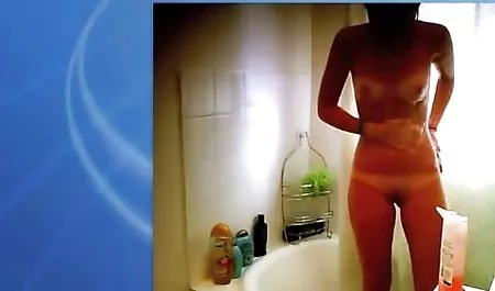 Rika Tamura wechselt das Geschlecht für die kostenlose pornofilme in hd Position