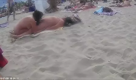 Junger gutaussehender Mann liebt es, alte Damen zu gute kostenlose pornos ficken