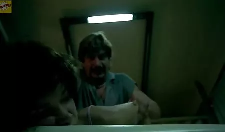 Baby in rot mit oh sexfilme schönen Titten