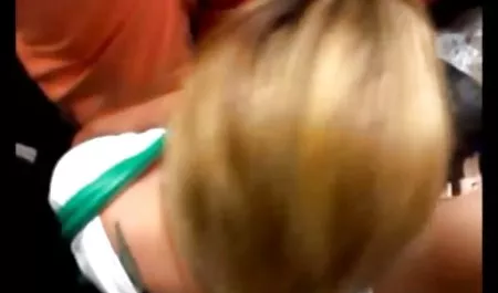 Fickte eine fette reife frauen sexfilme kostenlos Blondine in Strümpfen