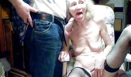 Zoe Parker bekam Sperma auf frei sexfilme der Brust