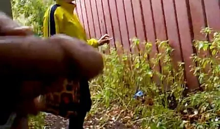 Vollbusige gratis sex filme gucken Prostituierte lutscht mit einer Schwalbe