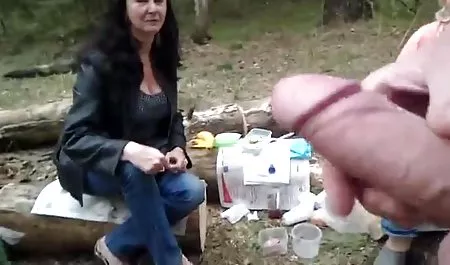 Er drückte das pornos für frauen kostenlos Dienstmädchen an die Wand und fickte
