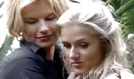 Hahnrei Ehemann kostenfreie deutsche sexfilme saugt Schwanz Liebhaber