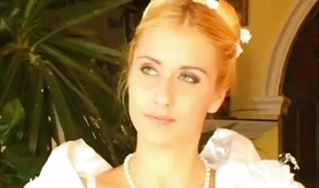 Unbekümmerte Finger arbeiten in einer Japanerin kostenlose hd pornofilme mit nassen Schlitzen